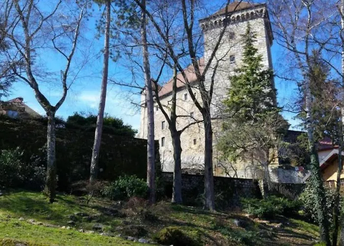 Lodge & Castle - Vue Chateau - Climatisation - Majord\'Home
